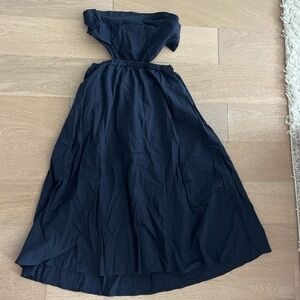Strapless, navy blue dress with cut out